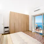 Your Home In The Heart Of Positano - Centralissima